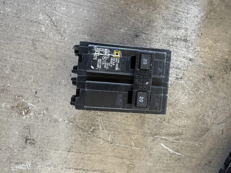 Square D - HOM220CP Homeline 20 Amp Two-Pole Circuit Breaker