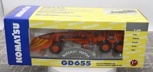 First Gear Komatsu Motorgrader GD655 with Snow Equipment 1:50 Iowa 59-3085 in Bo - Picture 1 of 9