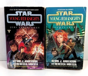 Lot 2 STAR WARS, Young Jedi Knights Books: Lightsaber & Jedi Under Siege Moesta - Picture 1 of 5