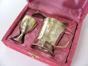 ANTIQUE CASED SILVER PLATED CHRISTENING SET - Picture 1 of 12