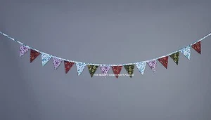 16 Flags String Flags Wedding Birthday Party Occasions Pennant Bunting Banner - Picture 1 of 3