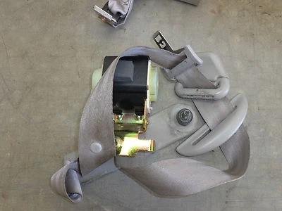 Driver Front Male Seat Belt 97 98 Lincoln Mark VIII LSC  - Изображение 1 из 2