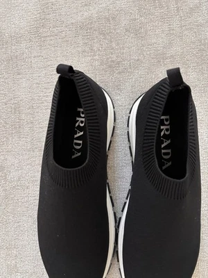 Zapatillas Prada Calzature Donna Tejidas Negras Talla 36 NUEVAS EN CAJA Foto 1 de 4
