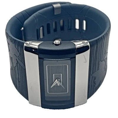 Nike Merge Attract relógio feminino 43mm cromado preto/cinza WC0024-657 novo Batt funciona - Imagem 1 de 4