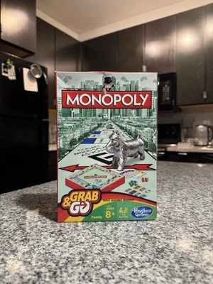 Monopoly Grab and Go Travel Edition COMPLETE Board Game Hasbro Gaming 2014 New - Image 1 of 4