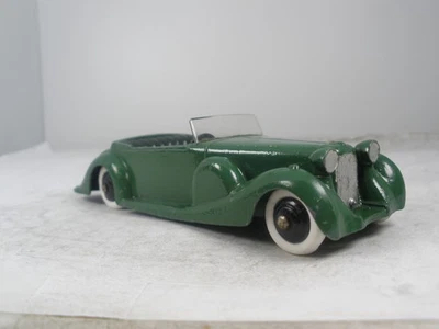 England Dinky Toys Lagonda #38c 1939 touring car GREAT ORIGINAL CONDITION - Image 1 of 4