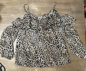 Leopard Open Shoulder Blouse - Picture 1 of 2