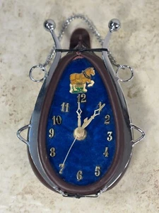 Orologio Vintage Marrone Collo Cavallo Blu Velluto Faccia Uomo Caverna Western Equitazione Clock - Foto 1 di 16
