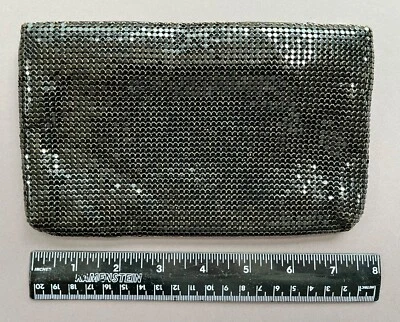 BLUTCH VINTAGE WHITING AND DAVIS MALLA METÁLICA NEGRA Foto 1 de 3