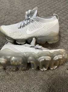 Nike Air VaporMax FlyKnit 3 Pure Platinum Shoe Womens Size 7 AJ6910-100 Running - Picture 1 of 5