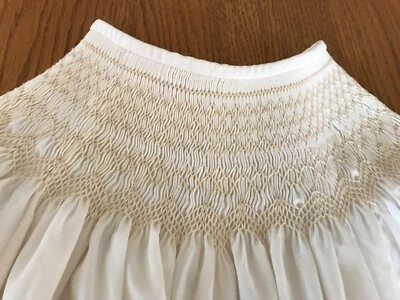 手工制作缩褶象牙主教连衣裙,尺寸 5、6、7、First Communion Flower Girl EC — 第 1/4 张图片