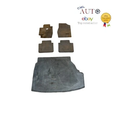 Alfombrillas Toyota Camry 2002-2006 grises 5 piezas PT208-32020 OEM Foto 1 de 4