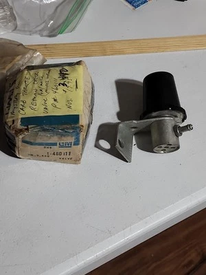 Nuevo de Lote Antiguo 1975-1978 Chevy CK Camión Blazer Válvula Jimmy, Acelerador Rtrn Control GM 460111 Foto 1 de 4