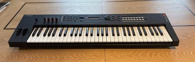 Yamaha MX61 61-Key Analog Keyboard Synthesizer - Image 1 of 4