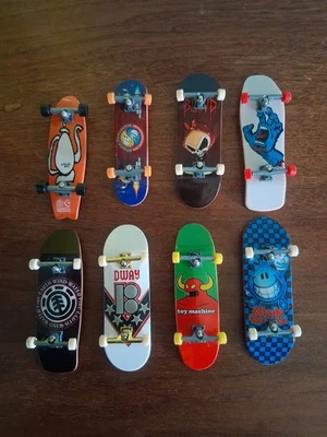 World Industries, BLIND, Toy Machine Tech Deck Lote De 8 Patinetas De De De Colección Foto 1 de 4