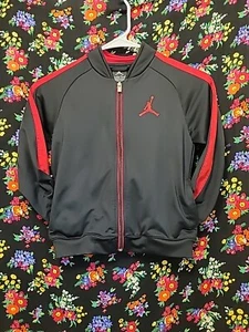 Jordan Black and Red Kids sweater 6-7 Years Size 7 - Picture 1 of 5