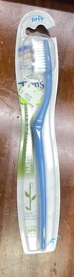 Cepillo de dientes suave Tom's Of Maine Naturally Clean 1 cada uno AZUL Foto 1 de 2