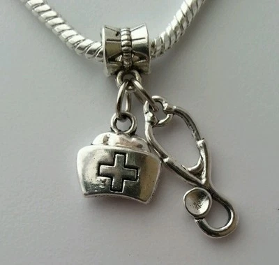Doctor Enfermera Gorra Estetoscopio RN Regalo Cuelga Dije Cuentas Estilo Europeo Pulsera Foto 1 de 4