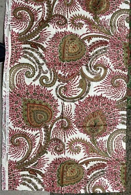 Holiday in Kashmir Red Green Metallic Peacock Heart Moda/Fabric 32650 1 3/4 Yard - Image 1 of 3