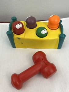 Playskool Bed Bug Smash Whack A Mole Toy w/ Hammer 2001