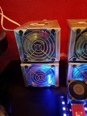 Gekkoscience Terramus Bitcoin Miner Asic Miner Bitcoin Miner Foto 1 de 4