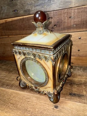 Cubo fotográfico ornamentado con patas vintage recuerdos/caja de recuerdo resina 8" Foto 1 de 4