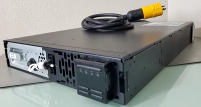 Smart-UPS (UPS) APC SMX3000RMLV2UNC X Line 3000VA SISTEMA DE MONTAJE EN RACK (ver imágenes) Foto 1 de 4