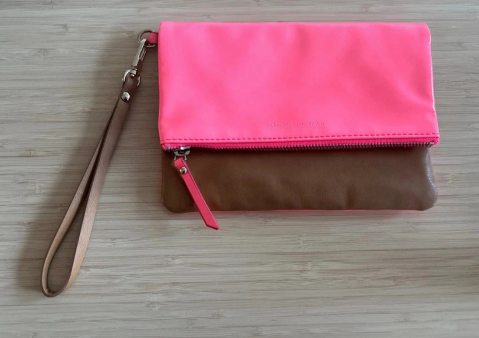 Banana Republic Pink Tan Patent Clutch Excellent Condition - Image 1 of 4