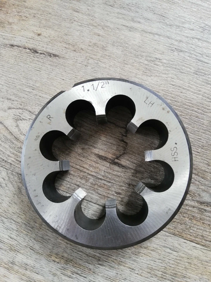 Gewindeschneideisen Schneideisen R1-1/2 , R1.1/2  Neu links - Bild 1 von 1