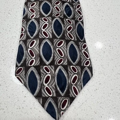 Corbata de seda italiana para hombre Gianfranco Ruffini patrón abstracto roja, gris 58 pulgadas de largo Foto 1 de 4