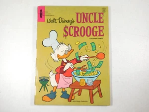 Libro para colorear vintage 1966 Walt Disney's Uncle Scrooge - Imagen 1 de 7