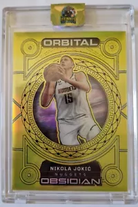 Nikola Jokić 2022-23 Obsidian Orbital E/E Yellow Flood 01/10 #23 SSP - Bild 1 von 3