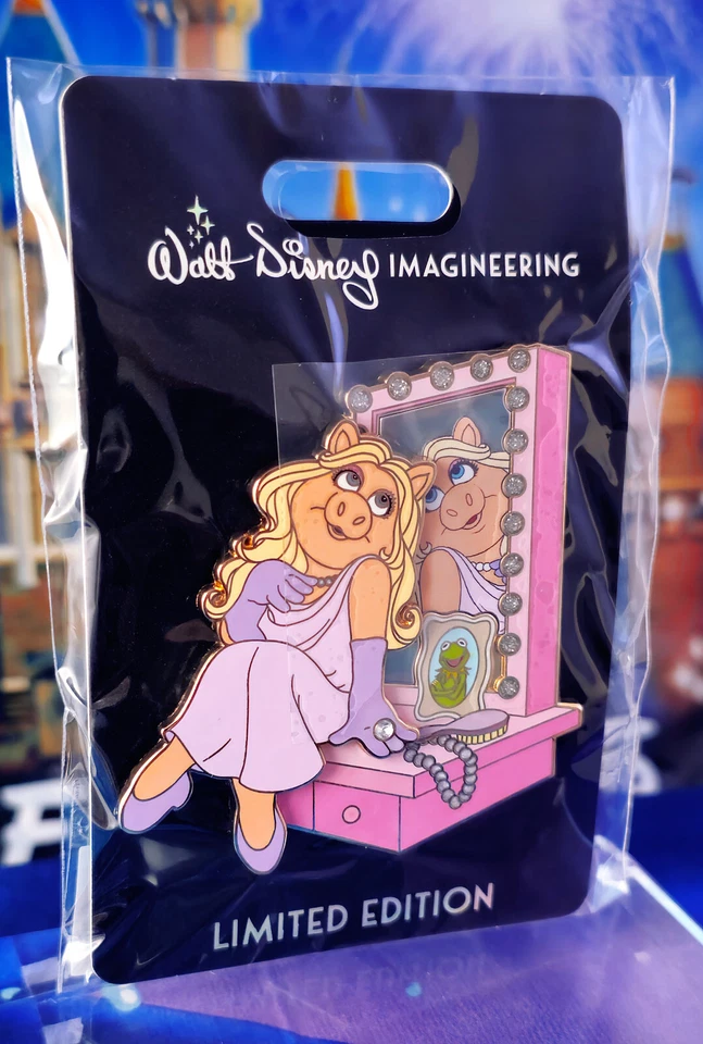 Pin Disney WDI - Vanities Miss Piggy - LE 300 The Muppets Heroines - Imagem 1 de 2