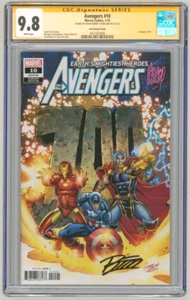 CGC SS 9.8 Avengers #10 Legacy #700 Variante Copertina FIRMATA Ron Lim & Adam Kubert - Foto 1 di 2