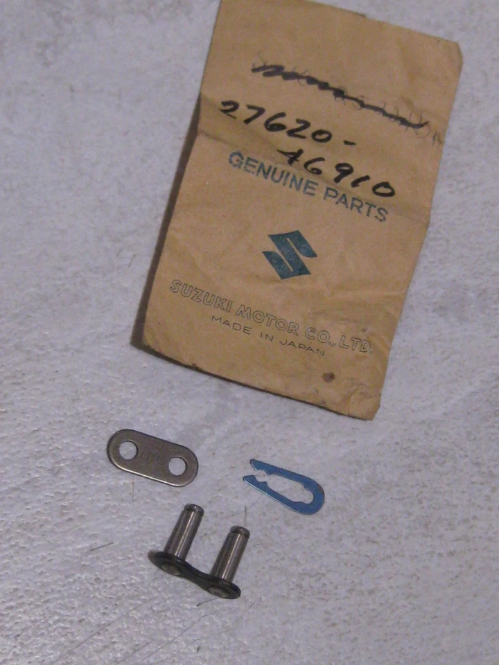 SUZUKI RM80 JUNTA DE CADENA ESLABÓN MAESTRO (428 PASO DE CADENA) ¡NUEVO! Foto 1 de 1