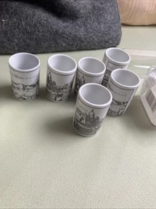 6 kl.Schnapsstamperl aus Porzellan passend zu den Porzellanflaschen mit Deckel - Bild 1 von 12