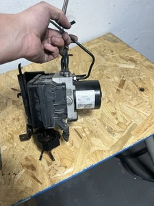 10-12 Ford Escape Anti-Lock Brakes Brake ABS Pump Motor W/ Module BL84-2C405-AB - Foto 1 di 5