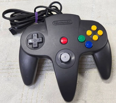 🕹️Официальный Nintendo 64 черный / серый контроллер 👾 OEM N64 пульт дистанционного управления NUS-005 - Изображение 1 из 4