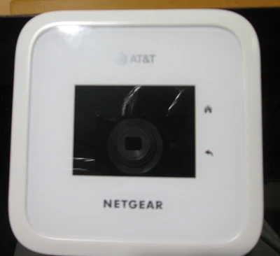 NETGEAR NIGHTHAWK M6 MR6110 5G WIFI 6 ROUTER PUNTO DE ACCESO MÓVIL PARA AT&T CON 5G Foto 1 de 4