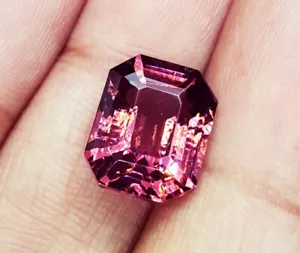Loser Edelstein 9,50+ ct zertifizierter natürlicher Rhodolith Granat Strahlschliff L524 - Bild 1 von 8