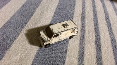 Винтажный небрендированный литой фургон Bedford белый Гонконг - Изображение 1 из 2