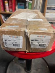 NUEVO Fusible Tri-Onic Mersen TRS300R 300 Amp 600V RK5 (Juego de 2 Unidades) - Imagen 1 de 3