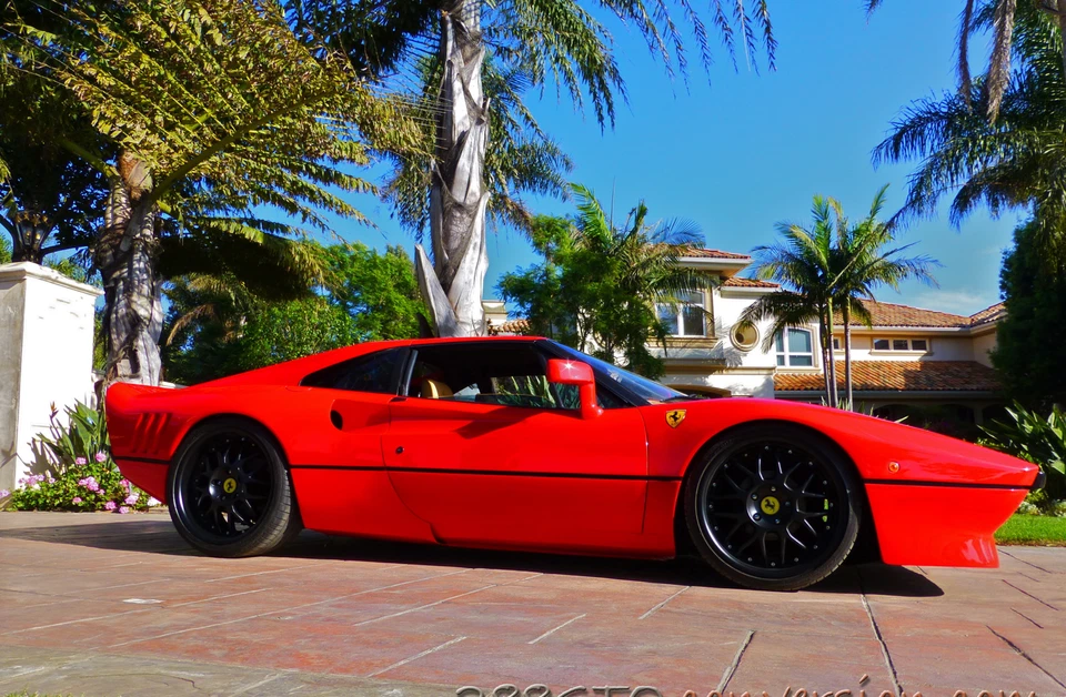 Ferrari 288GTO conversión: se adapta a 308 o 328. Kit de piezas.  ¡Transforma tu Ferrari!  Foto 1 de 4