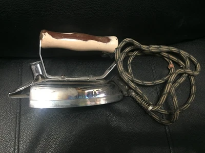 VTG GE General Electric Hi-Speed Calrod Automatic Travel Iron Retro 159F68 W-Box - Image 1 of 4