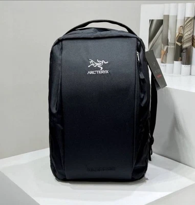 Mochila Arc'teryx Blade 28 Negra Nueva Foto 1 de 4