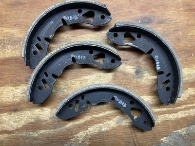 Conjunto de novas sapatas de freio traseiro Mintex 20515 MG Midget Austin Healey Sprite novo em folha - Imagem 1 de 2