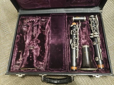 Clarinete Buffet Crampon R13A 1973 vintage--llave de A--¡Almohadillas de maestro Valentino! Foto 1 de 4