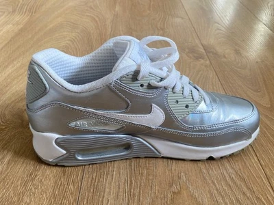Nike - Air Max 90 GS silver & White - size: 5.5 uk - Image 1 of 4