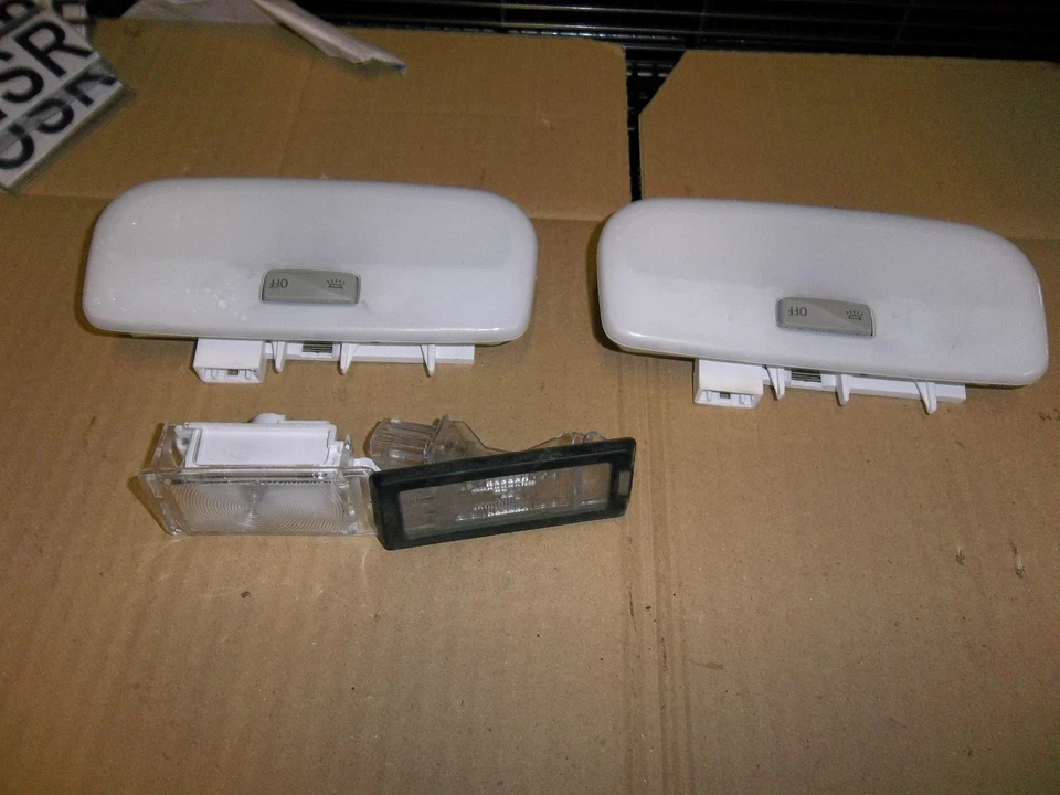 SELECCIÓN DE LUCES INTERIORES RENAULT GRAND SCENIC 2011 Foto 1 de 1