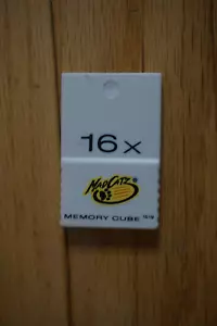 Nintendo Gamecube White 16x Memory Card Mad Catz 1019 Blocks Tested - Picture 1 of 2